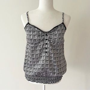 4/$20 🌴 BCX | Juniors’ Silver & Black Lace Trim Smocked Camisole